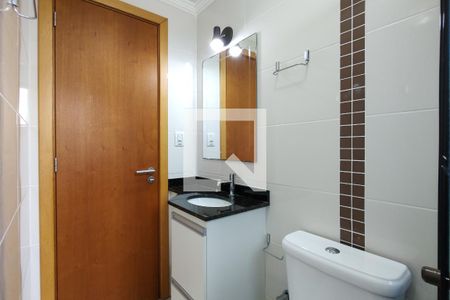 Apartamento para alugar com 74m², 2 quartos e 1 vaga Apartamento para alugar com 74m², 2 quartos e 1 vagaBanheiro
