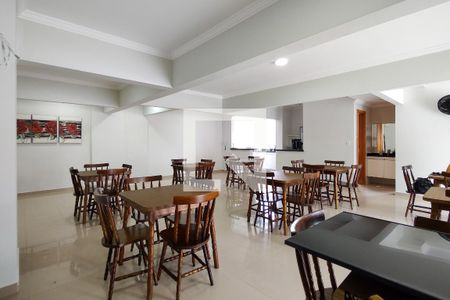 Apartamento para alugar com 74m², 2 quartos e 1 vaga Apartamento para alugar com 74m², 2 quartos e 1 vagaSalão de Festas