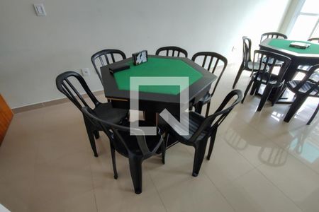 Apartamento para alugar com 74m², 2 quartos e 1 vaga Apartamento para alugar com 74m², 2 quartos e 1 vagaSala de Jogos
