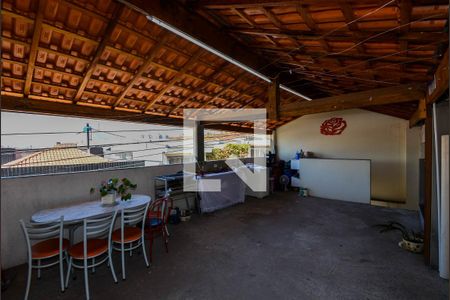 Casa à venda com 160m², 2 quartos e 2 vagasÁrea de Serviço