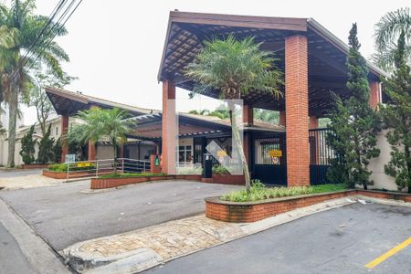 Casa de condomínio à venda com 127m², 3 quartos e 3 vagasFachada e portaria