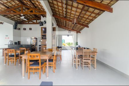 Casa de condomínio à venda com 127m², 3 quartos e 3 vagasÁrea comum - Salão de festas