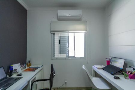 Casa de condomínio à venda com 127m², 3 quartos e 3 vagasQuarto 2