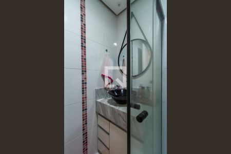 Casa de condomínio à venda com 127m², 3 quartos e 3 vagasBanheiro