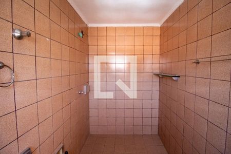 Casa à venda com 200m², 3 quartos e 1 vagaBanheiro