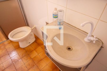 Casa à venda com 200m², 3 quartos e 1 vagaBanheiro 3