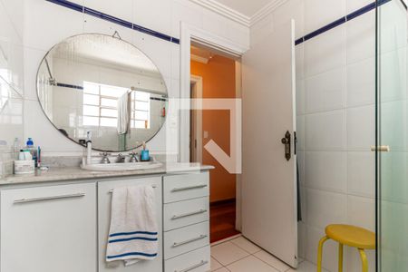 Casa à venda com 525m², 4 quartos e 4 vagas Casa à venda com 525m², 4 quartos e 4 vagasBanheiro da Suíte 2