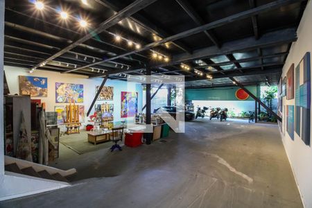 Casa à venda com 700m², 2 quartos e 10 vagasÁrea comum