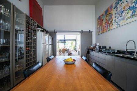 Casa à venda com 700m², 2 quartos e 10 vagasCozinha