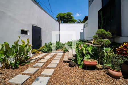 Casa à venda com 700m², 2 quartos e 10 vagasÁrea comum