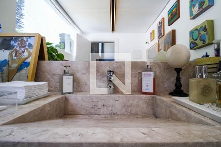 Casa à venda com 700m², 2 quartos e 10 vagasCopa