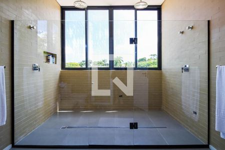 Casa à venda com 700m², 2 quartos e 10 vagasBanheiro/Quarto 1