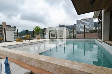 Apartamento à venda com 420m², 4 quartos e 5 vagasArea privativa/ piscina