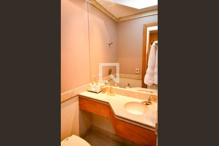 Apartamento à venda com 420m², 4 quartos e 5 vagasLavabo