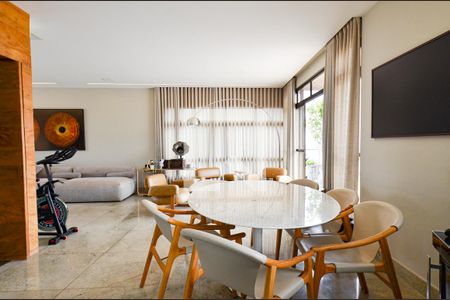 Apartamento à venda com 420m², 4 quartos e 5 vagasCobertura