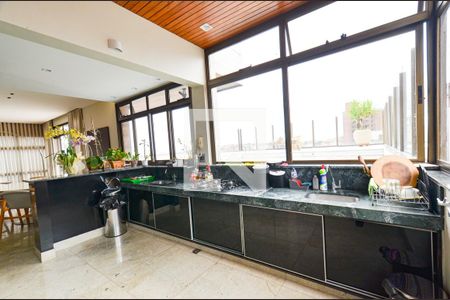 Apartamento à venda com 420m², 4 quartos e 5 vagasEspaço Gourmet