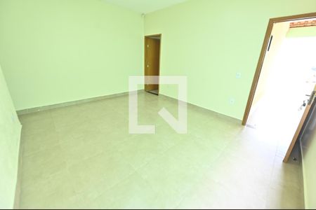 Sala de casa para alugar com 3 quartos, 360m² em Jardim Monte Serrat, Aparecida de Goiânia