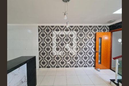 Casa à venda com 126m², 3 quartos e 3 vagas Casa à venda com 126m², 3 quartos e 3 vagasCozinha