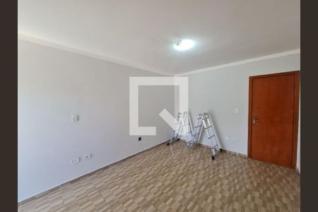 Casa à venda com 126m², 3 quartos e 3 vagas Casa à venda com 126m², 3 quartos e 3 vagasSuíte