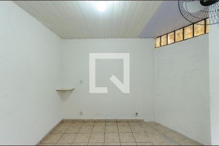 Casa à venda com 125m², 2 quartos e sem vagaSuíte