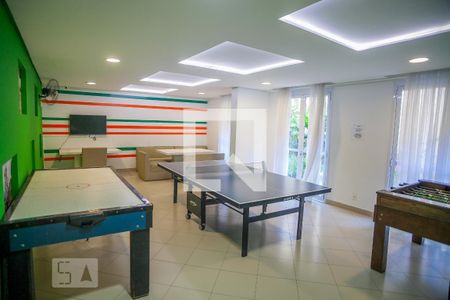 Apartamento à venda com 57m², 2 quartos e 1 vagaÁrea comum 