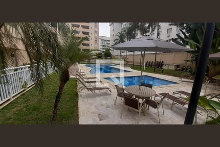 Apartamento à venda com 57m², 2 quartos e 1 vagaÁrea comum - Piscina