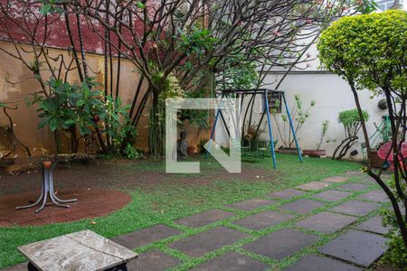 Casa à venda com 252m², 3 quartos e 3 vagasÁrea Externa