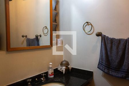 Casa à venda com 252m², 3 quartos e 3 vagasBanheiro