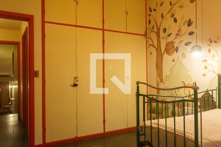 Casa à venda com 252m², 3 quartos e 3 vagasQuarto 2