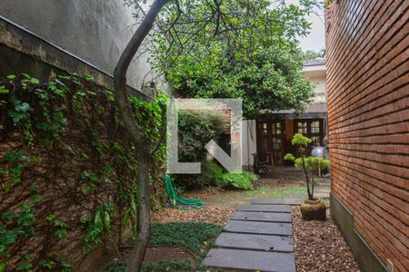 Casa à venda com 252m², 3 quartos e 3 vagasÁrea Externa