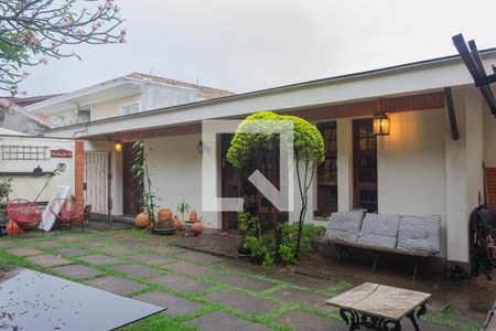 Casa à venda com 252m², 3 quartos e 3 vagasÁrea Externa