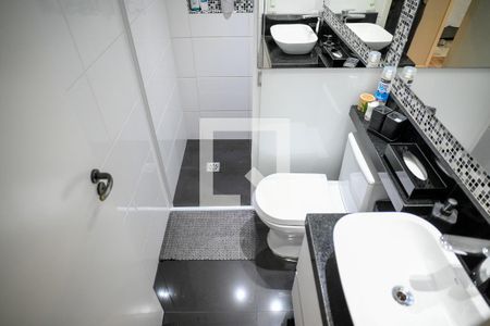 Apartamento à venda com 79m², 3 quartos e 2 vagas Apartamento à venda com 79m², 3 quartos e 2 vagasBanheiro