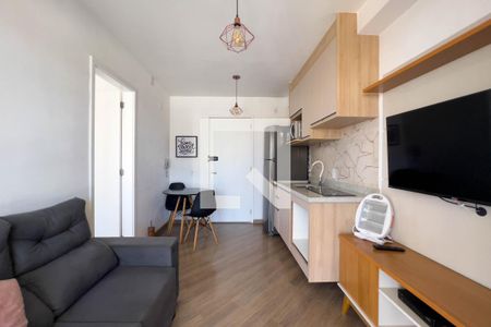 Sala e cozinha de apartamento para alugar com 1 quarto, 35m² em Ipiranga, São Paulo