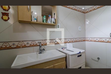 Casa à venda com 127m², 3 quartos e 2 vagasBanheiro da Suíte