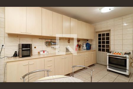 Casa à venda com 127m², 3 quartos e 2 vagasCozinha