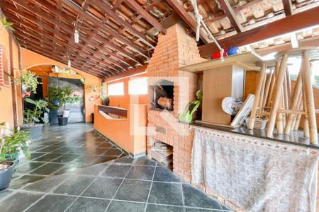 Sacada de casa à venda com 2 quartos, 125m² em Bairro dos Casa, São Bernardo do Campo