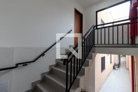 Apartamento para alugar com 87m², 1 quarto e 1 vaga Apartamento para alugar com 87m², 1 quarto e 1 vagaEscada