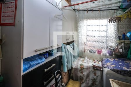 Casa à venda com 190m², 5 quartos e 4 vagasCasa 1: Área de serviço