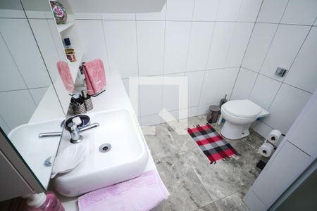 Casa à venda com 190m², 5 quartos e 4 vagasCasa 2: Banheiro