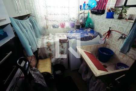 Casa à venda com 190m², 5 quartos e 4 vagasCasa 1: Área de serviço