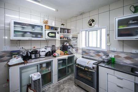 Casa à venda com 190m², 5 quartos e 4 vagasCasa 2: Cozinha