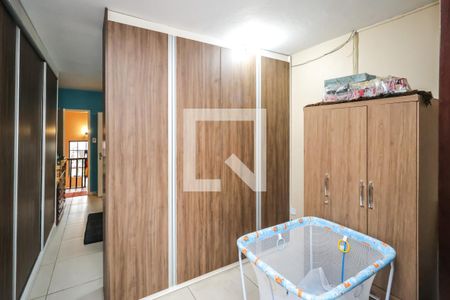 Casa à venda com 190m², 5 quartos e 4 vagasCasa 2: Suíte 1