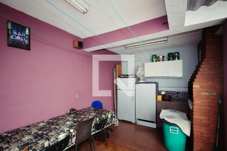 Casa à venda com 190m², 5 quartos e 4 vagasQuintal