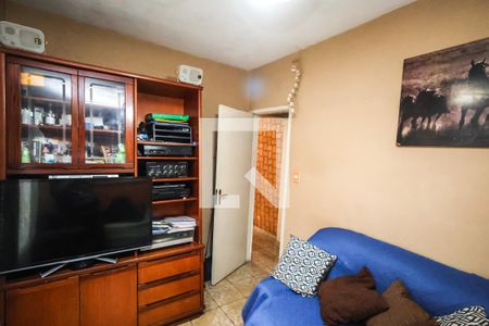 Casa à venda com 190m², 5 quartos e 4 vagasCasa 2: Sala