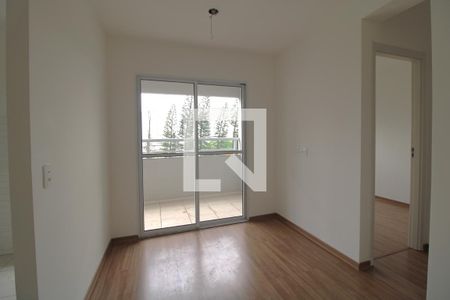 Sala de apartamento para alugar com 2 quartos, 42m² em Jurubatuba, São Paulo