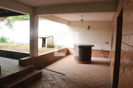 Casa para alugar com 132m², 3 quartos e 3 vagasÁrea Externa