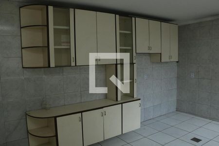 Casa para alugar com 132m², 3 quartos e 3 vagasCozinha - Armários