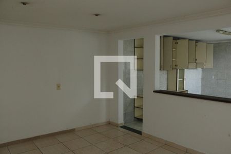 Sala de casa para alugar com 3 quartos, 132m² em Guarani, Rio de Janeiro