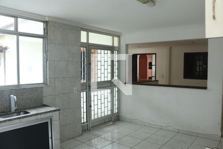 Casa para alugar com 132m², 3 quartos e 3 vagasCozinha