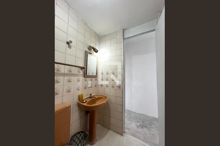Apartamento à venda com 67m², 2 quartos e 1 vagaBanheiro Corredor